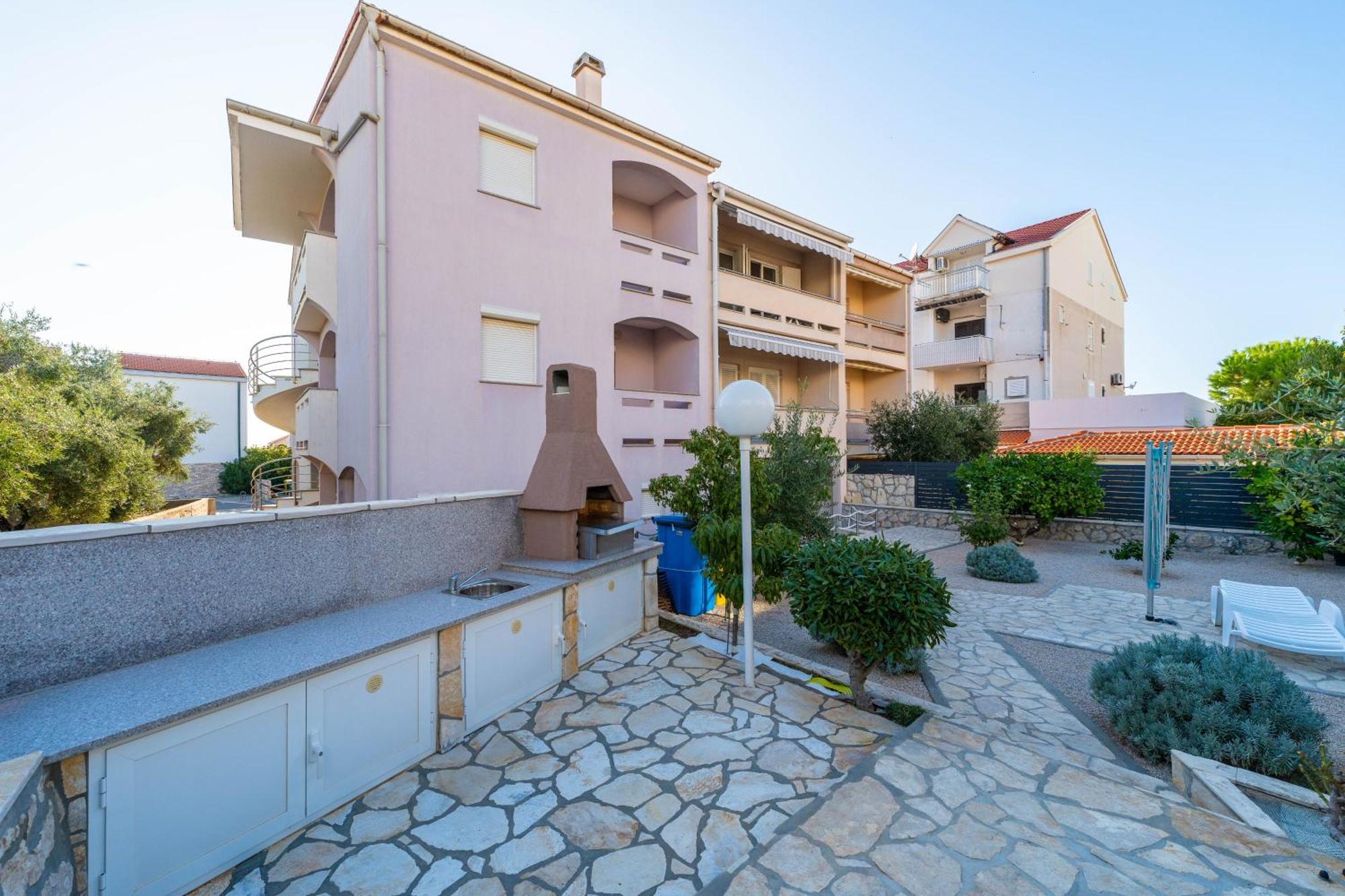 Apartments Cvetka Novalja Dış mekan fotoğraf