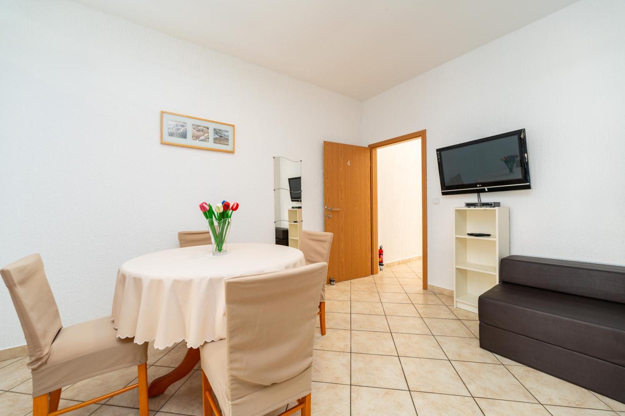 Apartments Cvetka Novalja Dış mekan fotoğraf